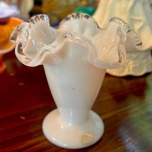 Fenton Silvercrest Ruffled Vase